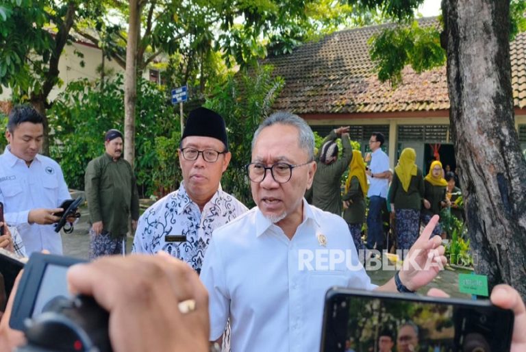 Zulhas: Tak Ada Toleransi Bagi Petugas MBG yang tidak Bertanggung Jawab